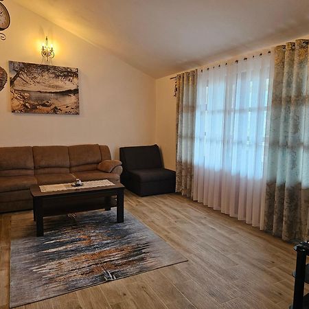 Apartments Nadja Kotor Bagian luar foto