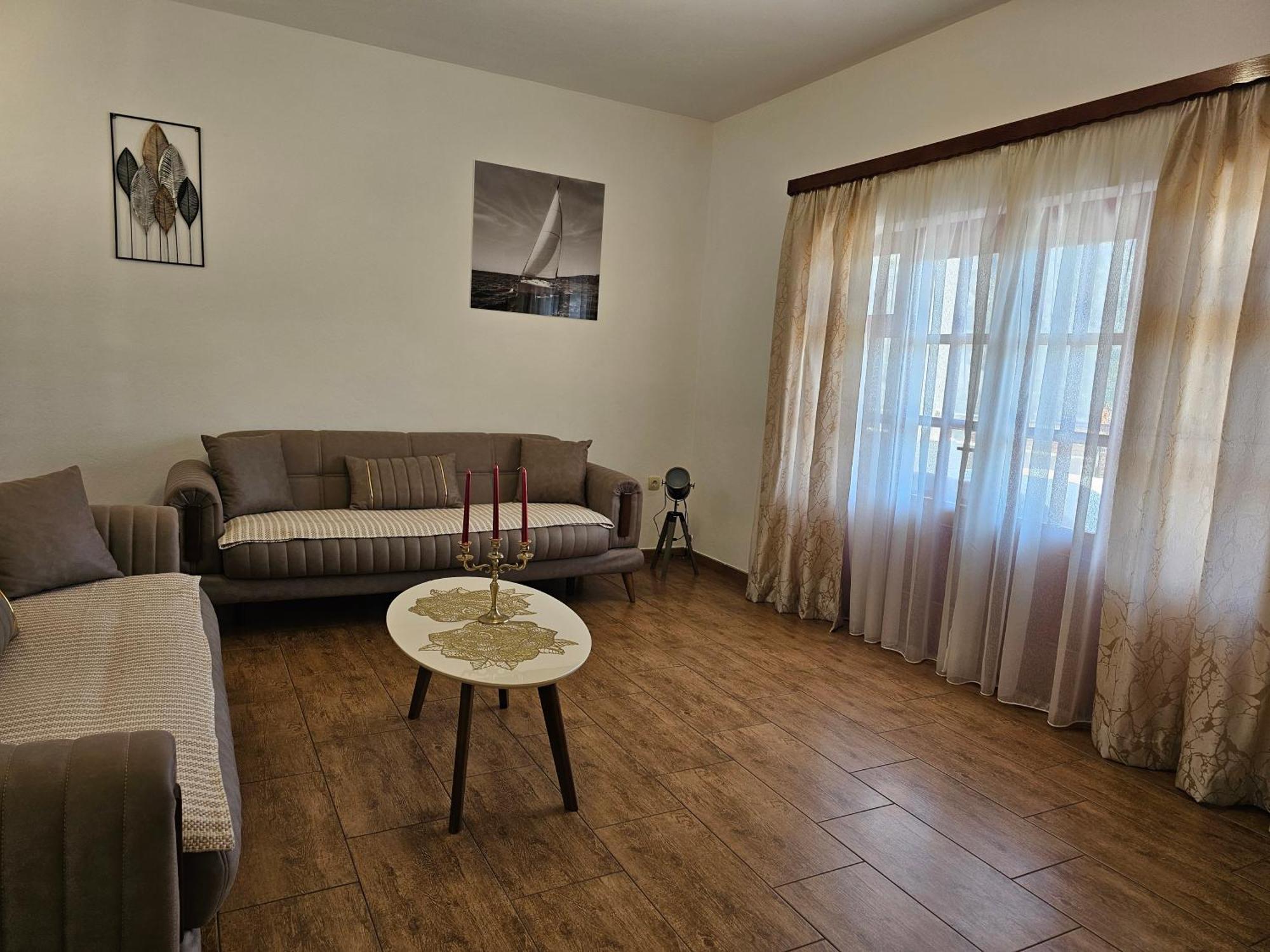Apartments Nadja Kotor Bagian luar foto