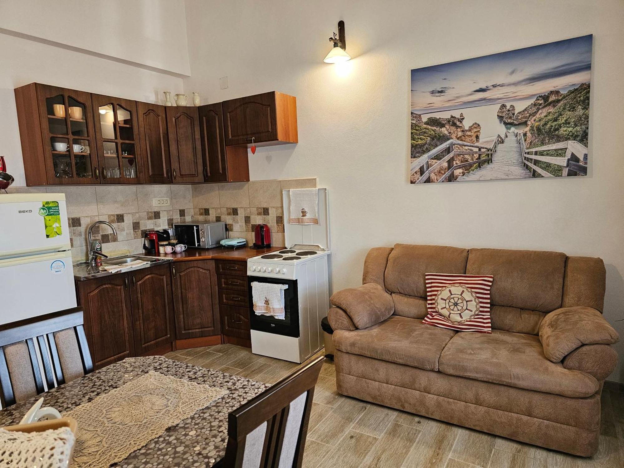 Apartments Nadja Kotor Bagian luar foto