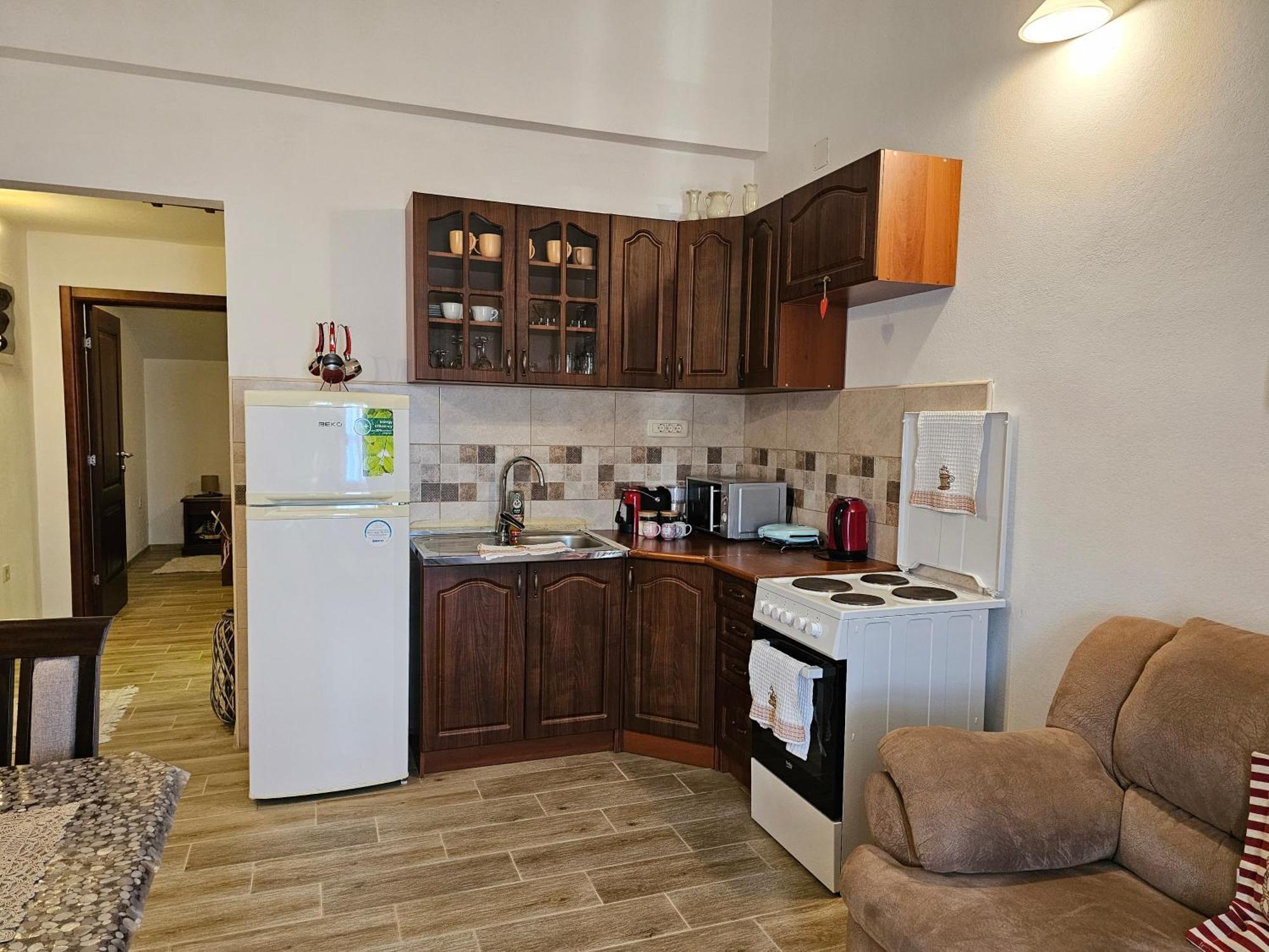 Apartments Nadja Kotor Bagian luar foto